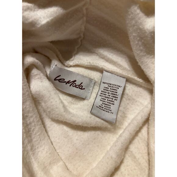LeModa Ivory Poncho One Size - Picture 5 of 5